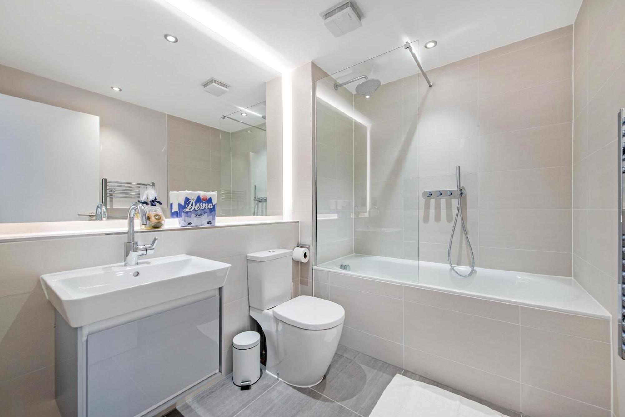 Farringdon Serviced Apartments By Lovelystay Лондон Екстер'єр фото